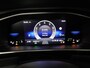 Volkswagen T-Roc 1.5 TSI R-Line 150 PK DSG | Navigatie | Trekhaak afneembaar | ErgoActive Stoel Pakket | Parkeercamera |