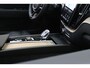 Volvo XC60 T6 350PK Ultra Dark | Luchtvering | Getint Glas | B&W Audio | Massage