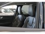 Volvo XC60 T6 350PK Ultra Dark | Luchtvering | Getint Glas | B&W Audio | Massage
