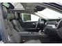 Volvo V60 T8 408PK Recharge AWD Inscription | Bowers&Wilkins High End Audio | Elektrisch bedienbaar panoramisch schuif/-kanteldak | Adaptieve Cruise Control met Pilot Assist | Verwarmbare voorstoelen + stuurwiel | Geventileerde voorstoelen met massagefunctie | Elektrisch bedienbare voorstoelen met geheugen | Grafische Head-Up display | Alarm klasse III | Blind Spot Information System | Park Assist voor + achter | 360 Camera | Semi-elektrische trekhaak | Apple CarPlay/Android Auto | 18'' Lichtmetalen wielen