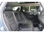 Volvo V60 T8 408PK Recharge AWD Inscription | Bowers&Wilkins High End Audio | Elektrisch bedienbaar panoramisch schuif/-kanteldak | Adaptieve Cruise Control met Pilot Assist | Verwarmbare voorstoelen + stuurwiel | Geventileerde voorstoelen met massagefunctie | Elektrisch bedienbare voorstoelen met geheugen | Grafische Head-Up display | Alarm klasse III | Blind Spot Information System | Park Assist voor + achter | 360 Camera | Semi-elektrische trekhaak | Apple CarPlay/Android Auto | 18'' Lichtmetalen wielen