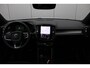 Volvo EX40 Single Moto ER Plus 82 kWh | Direct leverbaar | Lounge Pakket | 360 graden camera | Zwart Dak