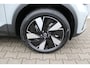 Volvo EX40 Single Moto ER Plus 82 kWh | Direct leverbaar | Lounge Pakket | 360 graden camera | Zwart Dak