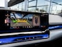 BMW 5-Serie 530e | M-SPORT | HARMAN KARDON | COMFORT PAKKET | DRIVING ASSISTANT PROF | TRAVEL PAKKET | PARKING ASSISTANT PLUS | STOELMEMORY | SFEERVERLICHTING | STOELVENTILATIE | TANSANIT BLAU | 19 INCH | INNOVATIE PAKKET |
