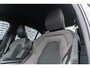 Volvo S60 B3 R-Design | Navigatie | Adaptieve Cruise Control | Keyless | Stoel-/Stuurverwarming | Dodehoekdetectie | Sportchassis | Elek. Stoelen | Memory | LED Koplampen | Park Assist | DAB | Zitverlenging | Apple Carplay & Android Auto | 18" LM