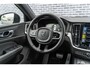 Volvo S60 B3 R-Design | Navigatie | Adaptieve Cruise Control | Keyless | Stoel-/Stuurverwarming | Dodehoekdetectie | Sportchassis | Elek. Stoelen | Memory | LED Koplampen | Park Assist | DAB | Zitverlenging | Apple Carplay & Android Auto | 18" LM