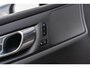 Volvo S60 B3 R-Design | Navigatie | Adaptieve Cruise Control | Keyless | Stoel-/Stuurverwarming | Dodehoekdetectie | Sportchassis | Elek. Stoelen | Memory | LED Koplampen | Park Assist | DAB | Zitverlenging | Apple Carplay & Android Auto | 18" LM