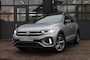 Volkswagen T-Roc 1.5 TSI R-LINE ED.  150pk Afneembare Trekh./ IQ Light / Apple,android