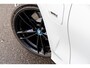 BMW 3-Serie Touring 320e M-Sportpakket | 19" LMV | Leer-Alcantara | Head-up