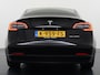 Tesla Model 3 Long Range AWD 75kWh Facelift Warmtepomp Lmv 19" AutoPilot Leder Panoramadak Adaptive-Cruise Camera's Elektr.-Stuur+Stoelen+Spiegels+Geheugen+Easy-Entry+Verwarmde stoelen Park assistent Pdc WIFI Lane-Assist Navi LED DAB Voorverwarmen interieur Keyless One-Pedal-Drive 4WD SOH 87% Origineel Nederlandse Auto Fabrieksgarantie op Accu en Motor tot 21-12-2028/192.00km