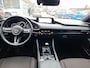 Mazda 3 2.0 e-SkyActiv-G M Hybrid 150 PK Sportive | NL-Auto | Navigatie | Camera | Climate Controle | Adaptieve Cruise Control | Stuurwiel en Stoel Verwarming | LM-velgen