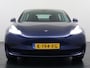Tesla Model 3 RWD SR plus 325PK SOH 93% LFP Accu AutoPilot Leder Panoramadak Adaptive-Cruise Camera's Elektr.-Stuur+Stoelen+Spiegels+Geheugen+Easy-Entry+Verwarmde stoelen Park assistent Pdc WIFI Lane-Assist Speed-Assist Navi LED DAB Voorverwarmen Keyless One-Pedal-Drive Lmv 18" 1e Eigenaar Origineel Nederlandse Auto