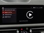 BMW 3-Serie 318i Business Edition | Trekhaak | Sportstoelen | Half leder | Adaptief LED | Carplay | Navigatie | Parkeerhulp | Climate control | Bluetooth | Cruise control