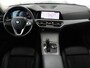 BMW 3-Serie 318i Business Edition | Trekhaak | Sportstoelen | Half leder | Adaptief LED | Carplay | Navigatie | Parkeerhulp | Climate control | Bluetooth | Cruise control