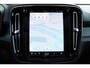 Volvo XC40 Recharge P8 AWD R-Design | Trekhaak | Panoramadak | Harman Kardon | 360 Graden Camera | Verwarmbare Voorstoelen | Apple Carplay | Google Infotainment | Adaptieve Cruise Control
