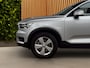Volvo XC40 2.0 T4 Momentum | Lane Keeping | Climate Control | Cruise Control | Navigatie
