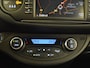 Toyota Yaris 1.5 Hybrid Bi-Tone | Navigatie | Keyless