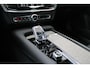 Volvo V90 B4 Inscription | Panoramdak | 360 Graden Camera | Elektrisch Verstelbare Voorstoelen incl. Geheugen | Adaptieve Cruise Control | Apple Carplay | Verwarmbare Voor- en Achterstoelen | Google Infotainment