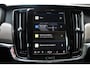 Volvo V90 B4 Inscription | Panoramdak | 360 Graden Camera | Elektrisch Verstelbare Voorstoelen incl. Geheugen | Adaptieve Cruise Control | Apple Carplay | Verwarmbare Voor- en Achterstoelen | Google Infotainment