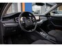 Skoda Octavia Combi 1.0 e-TSI Business Edition | Trekhaak | Stoelverwarming | Navi | Apple Carplay/Android Auto | Keyless | Elektrisch bedienbare achterklep met sensorsturing | Airco (automatisch) | Apple Carplay/Android Auto|telefoonintegratie premium | Cruise control