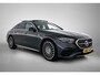Mercedes-Benz E-klasse 300 e Sport Edition AMG Line | Panorama Schuif-Kanteldak | Distronic | Lederen bekleding | Alarm | Parkeerpakket met 360°-camera | 20 Inch AMG Velgen. Inclusief 24 maanden MB Certified garantie voor Europa.