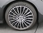 Mercedes-Benz E-klasse 300 e Sport Edition AMG Line | Panorama Schuif-Kanteldak | Distronic | Lederen bekleding | Alarm | Parkeerpakket met 360°-camera | 20 Inch AMG Velgen. Inclusief 24 maanden MB Certified garantie voor Europa.