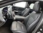 Mercedes-Benz E-klasse 300 e Sport Edition AMG Line | Panorama Schuif-Kanteldak | Distronic | Lederen bekleding | Alarm | Parkeerpakket met 360°-camera | 20 Inch AMG Velgen. Inclusief 24 maanden MB Certified garantie voor Europa.
