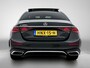 Mercedes-Benz E-klasse 300 e Sport Edition AMG Line | Panorama Schuif-Kanteldak | Distronic | Lederen bekleding | Alarm | Parkeerpakket met 360°-camera | 20 Inch AMG Velgen. Inclusief 24 maanden MB Certified garantie voor Europa.