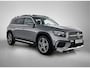 Mercedes-Benz GLB 200 Business Solution AMG 7p. | Premium Plus | Winterpakket | Trekhaak | Head-up display | 360°-camera | Panoramaschuifdak | Derde zitrij | Sierdelen in Star Pattern | GUARD 360 ° Vehicle protection Plus |
