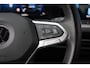 Volkswagen Golf 1.5 eTSI Style | Massage | Stuur+stoel verwarming | Adap cruise | Camera | Apple Carplay/Android Auto | Dodehoekdetectie | Achteruitrijcamera | Apple Carplay/Android Auto|telefoonintegratie premium | Cruise control adaptief