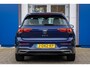 Volkswagen Golf 1.5 eTSI Style | Massage | Stuur+stoel verwarming | Adap cruise | Camera | Apple Carplay/Android Auto | Dodehoekdetectie | Achteruitrijcamera | Apple Carplay/Android Auto|telefoonintegratie premium | Cruise control adaptief