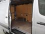 Mercedes-Benz Sprinter 317 CDI | Aut. | L2 H1 | Pro | 3500 KG. AHW | Parkeercamera | Apple Carplay/Android Auto | Alarm | Trekhaak | 3-zits | BPM-VRIJ | Certified