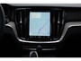 Volvo V60 2.0 T8 456 PK Plug-in Hybrid AWD Ultimate Dark Long Range, Panoramadak, Trekhaak, H/K Sound, 360 Camera,