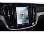 Volvo V60 2.0 T8 456 PK Plug-in Hybrid AWD Ultimate Dark Long Range, Panoramadak, Trekhaak, H/K Sound, 360 Camera,