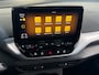 Volkswagen ID.4 Pure 52 kWh 150pk Parkeersensoren voor en achter | Stoelverwarming | Adaptive cruise control
