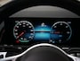 Mercedes-Benz EQB 300 4MATIC AMG Line 7p. 67 kWh Automaat Panoramadak / 19Inch / Led / Stoelverwarming / SOH 96,7%