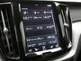 Volvo XC60 Recharge T8 AWD R-Design PHEV 391pk Dealer O.H. | Panodak | Luchtvering | Head Up | Camera | Harman & Kardon | Sportstoelen Memory & Verwarmd | 21"L.M | Apple Carplay | Keyless | Blis | Virtual | Navigatie | DAB | Plug In Hybrid