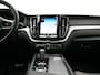 Volvo XC60 Recharge T8 AWD R-Design PHEV 391pk Dealer O.H. | Panodak | Luchtvering | Head Up | Camera | Harman & Kardon | Sportstoelen Memory & Verwarmd | 21"L.M | Apple Carplay | Keyless | Blis | Virtual | Navigatie | DAB | Plug In Hybrid