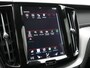 Volvo XC60 Recharge T8 AWD R-Design PHEV 391pk Dealer O.H. | Panodak | Luchtvering | Head Up | Camera | Harman & Kardon | Sportstoelen Memory & Verwarmd | 21"L.M | Apple Carplay | Keyless | Blis | Virtual | Navigatie | DAB | Plug In Hybrid
