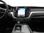Volvo XC60 Recharge T8 AWD R-Design PHEV 391pk Dealer O.H. | Panodak | Luchtvering | Head Up | Camera | Harman & Kardon | Sportstoelen Memory & Verwarmd | 21"L.M | Apple Carplay | Keyless | Blis | Virtual | Navigatie | DAB | Plug In Hybrid