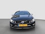 Volvo V60 2.0 T4 190pk Business Sport | Bi Xenon | Camera | Cruise control | Schuifdak | Standkachel | R- Design exterieur | Trekhaak | Stoelverwarming | Parkeersensoren voor