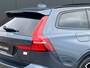 Volvo V60 T6 Plug-in hybrid AWD Plus Dark | Panoramadak | Stoel en stuurwielverwarming | Long Range | Camera | Harman Kardon | Adaptieve Cruise control |