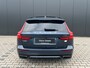 Volvo V60 T6 Plug-in hybrid AWD Plus Dark | Panoramadak | Stoel en stuurwielverwarming | Long Range | Camera | Harman Kardon | Adaptieve Cruise control |