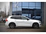 Volvo XC60 2.0 B4 R-Design / Pano / ACC / Trekhaak / Full LED / Memory / 360 cam. / DAB / Leder