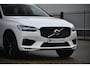 Volvo XC60 2.0 B4 R-Design / Pano / ACC / Trekhaak / Full LED / Memory / 360 cam. / DAB / Leder