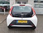 Toyota Aygo 1.0 VVT-i x-fun | Airco | DAB | Bluetooth | El. Raambediening |