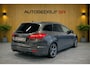 Ford Focus Wagon 1.5 ST-Line Pdc voor en achter! Stoelverwar! Stuurverw! Navi! Camera!