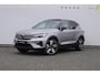 Volvo EX40 252PK Single Motor Extended Range 82 kWh Plus / Lounge Pakket / Extra getint glas / 360 Camera / 20'' velgen / Panoramadak / Zwart dak