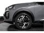 Peugeot 2008 1.2 Hybrid 145 Allure - Automaat | Afn. Trekhaak | Dig. Cockpit | Adapt. Cruise | Stoelverw. | PDC | Camera | App. Connect | ECC | DAB | LM 17" | 5375