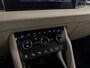 Skoda Karoq 1.5 TSI ACT Style Business Lerenbekleding Adaptieve cruise Trekhaak